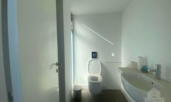 200 m2 - 8031 - photo-9