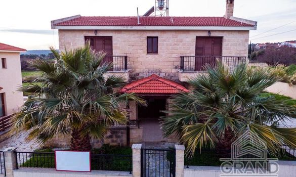 House - 6684 - photo-11