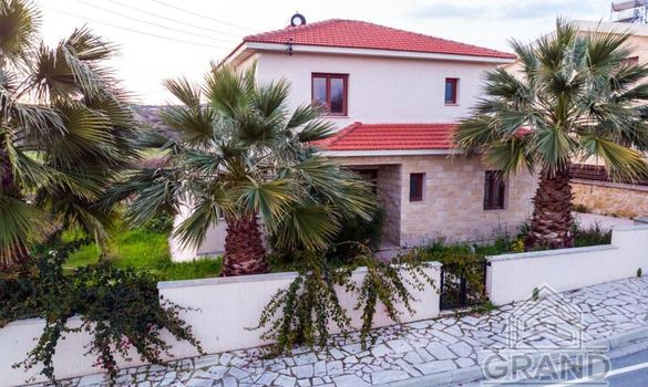 House - 6684 - photo-4