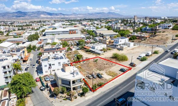 Plot - G6956 - photo-12