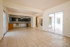 House - G8856 - photo-15