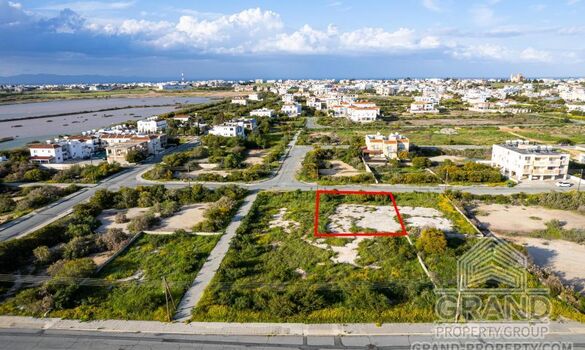 Plot - G8682 - photo-8