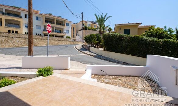 3 bedroom maisonette - G8931 - photo-44