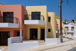 3 bedroom maisonette - G8931 - photo-45