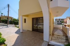 3 bedroom maisonette - G8931 - photo-46