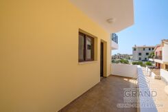 3 bedroom maisonette - G8931 - photo-47