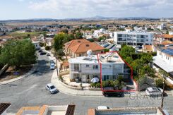 House - G8277 - photo-3