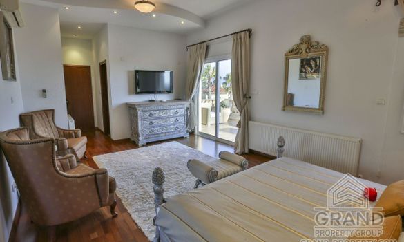 575.00 m2 - 2880 - photo-36