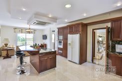 575.00 m2 - 2880 - photo-25