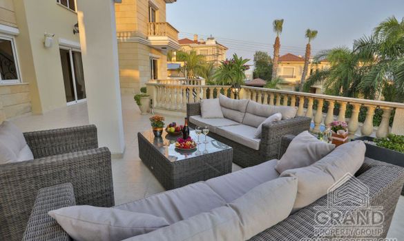 575.00 m2 - 2880 - photo-19