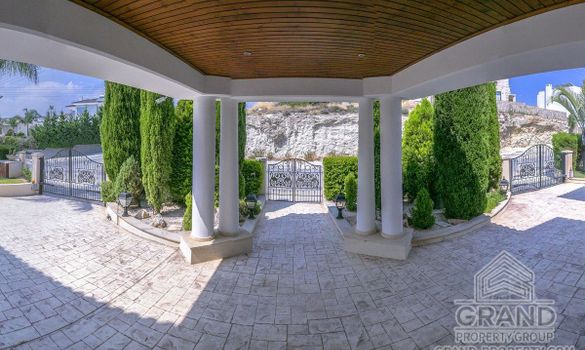 575.00 m2 - 2880 - photo-10