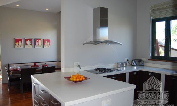 750 m2 - 4583 - photo-17