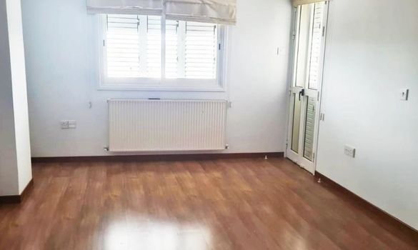 180 m2 - 4040 - photo-2