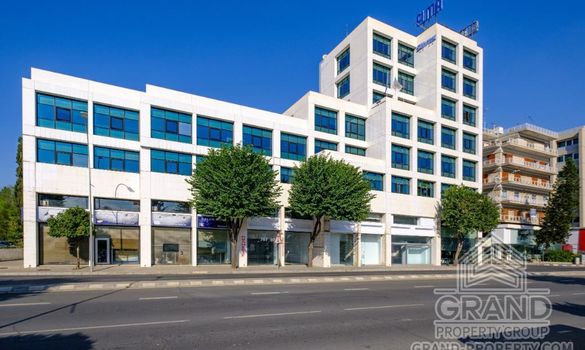 Mixed-use building - G7946 - photo-9