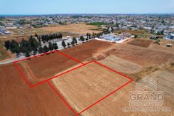 Field - G7611 - photo-1