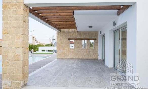 Seafront villa - G7620 - photo-25