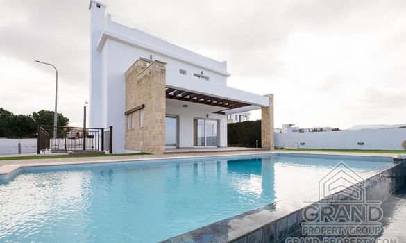 Seafront villa - G7620 - photo-27