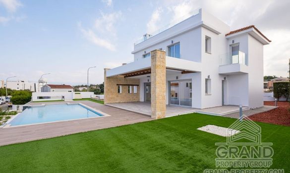 Seafront villa - G7620 - photo-28