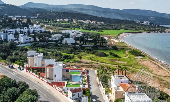 Seafront villa - G7620 - photo-38
