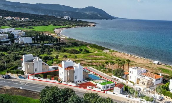 Seafront villa - G7620 - photo-39