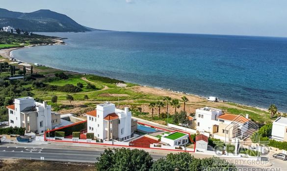 Seafront villa - G7620 - photo-40