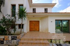 House - G8071 - photo-4
