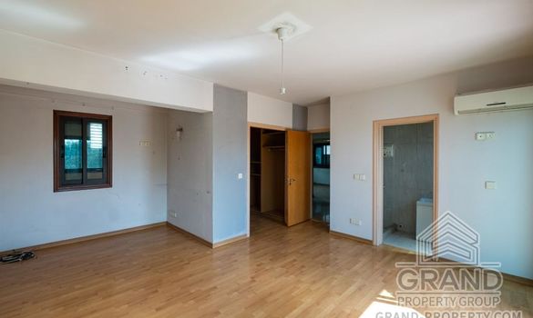 House - G8071 - photo-8