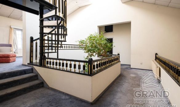 House - G8790 - photo-20