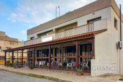 Mixed-use building - G6680 - photo-2