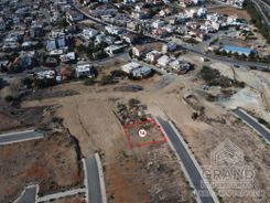 Plot - G7746 - photo-1