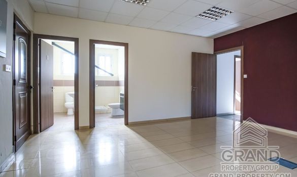 House - G8163 - photo-24