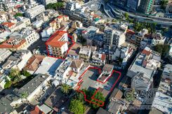 Plot - G8745 - photo-2