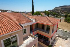 House - G8723 - photo-1