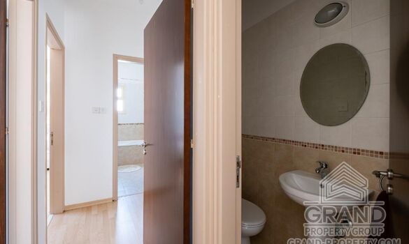 House - G8724 - photo-8