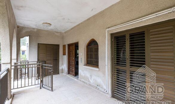 Plot - G8945 - photo-11