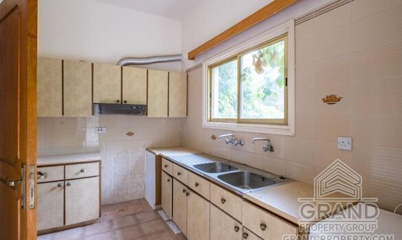 Plot - G8945 - photo-16
