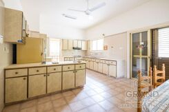 Plot - G8945 - photo-17