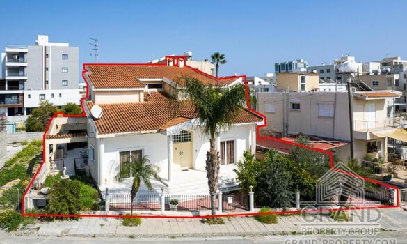 House - G9210 - photo-1