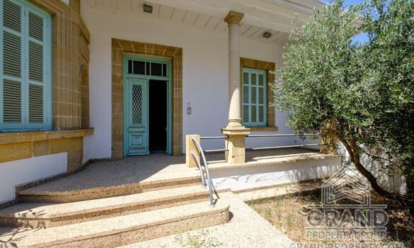 House - G9082 - photo-1