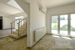House - G9082 - photo-23