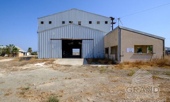 Field - G9168 - photo-8