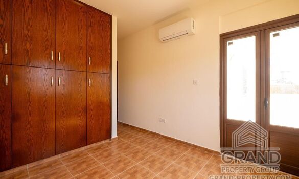 House - G8885 - photo-9