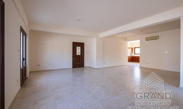 House - G8885 - photo-17