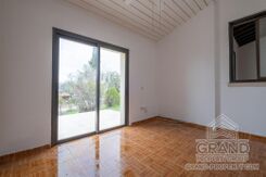 House - G8580 - photo-11