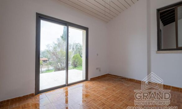 House - G8580 - photo-11
