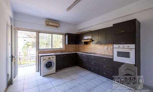 House - G9679 - photo-3