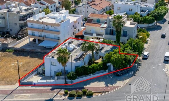 House - G8399 - photo-1