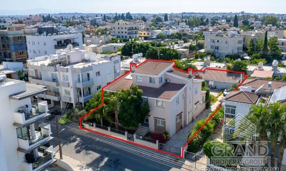 House - G9221 - photo-1