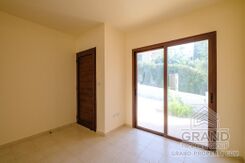 2 bedroom maisonette - G9726 - photo-9