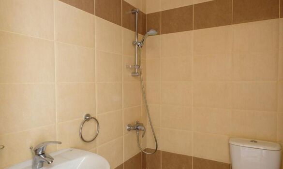 2 bedroom maisonette - G9726 - photo-14